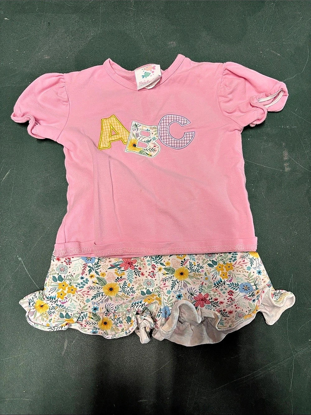 Floral Short Sleeve Matching Set Like New